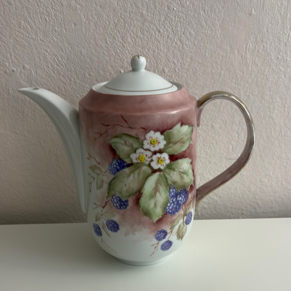 Stokes vintage teapot